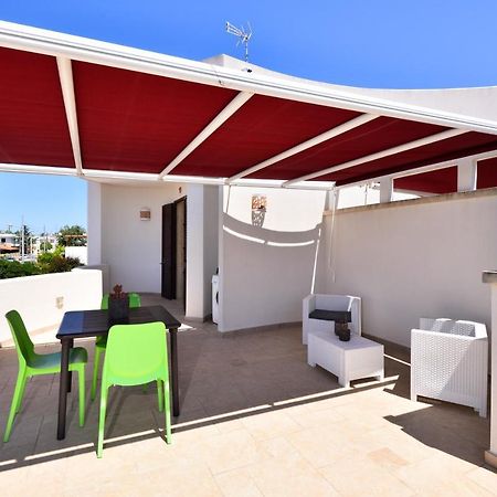 Damavi Suite 2 Torre dell'Orso Luaran gambar