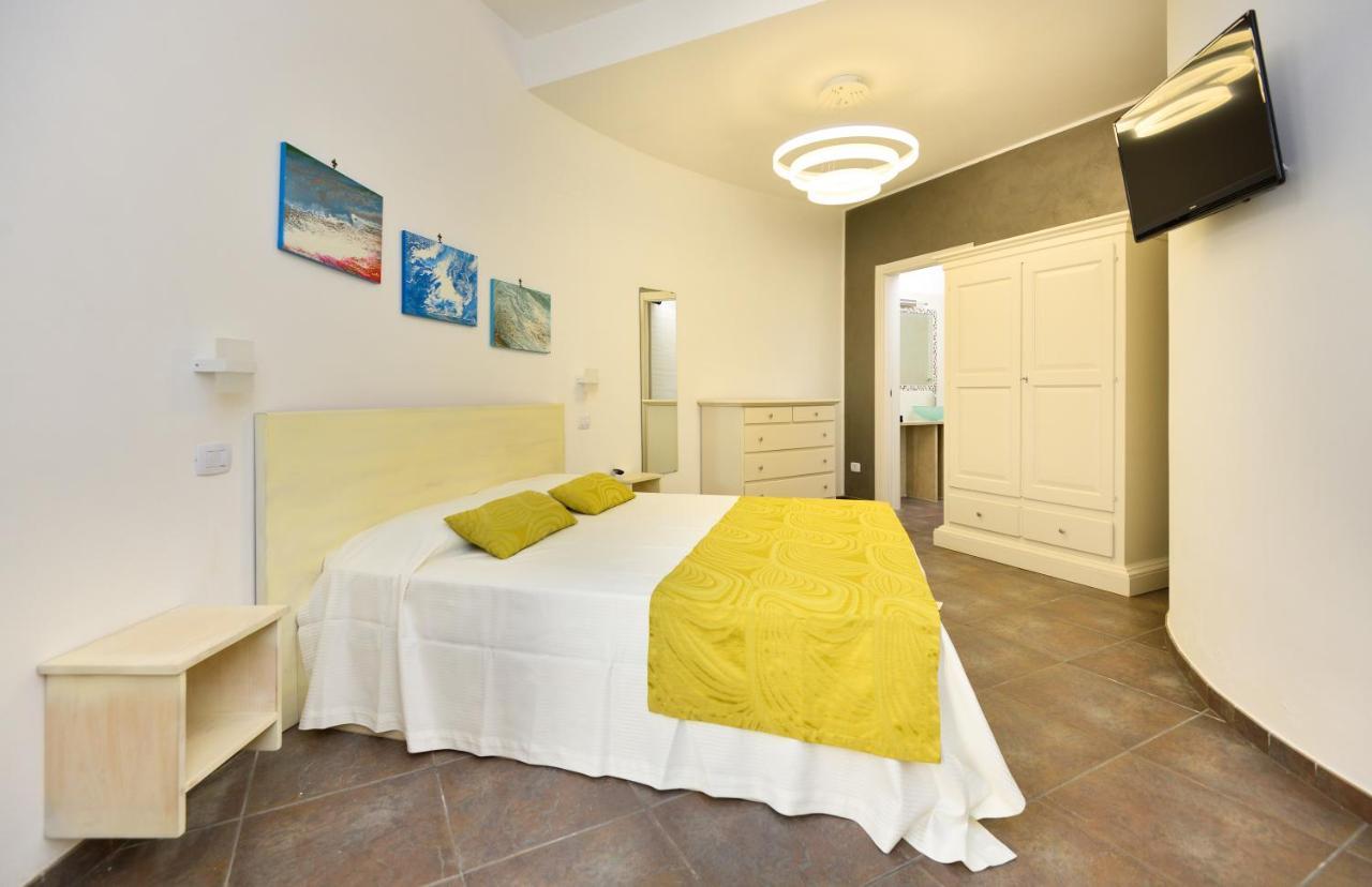 Damavi Suite 2 Torre dell'Orso Luaran gambar