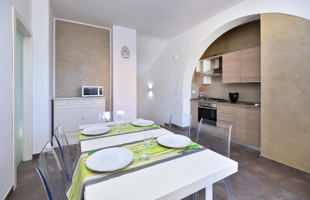 Damavi Suite 2 Torre dell'Orso Luaran gambar