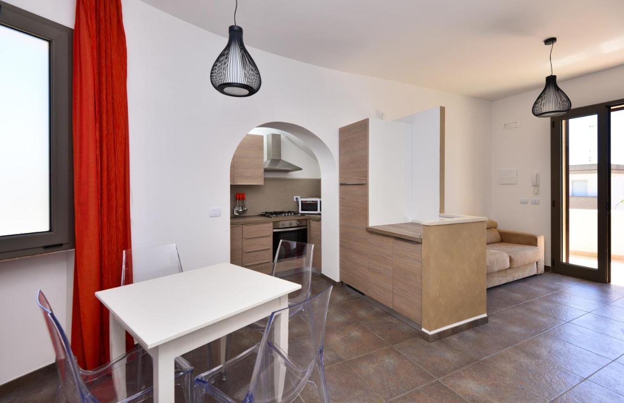 Damavi Suite 2 Torre dell'Orso Luaran gambar
