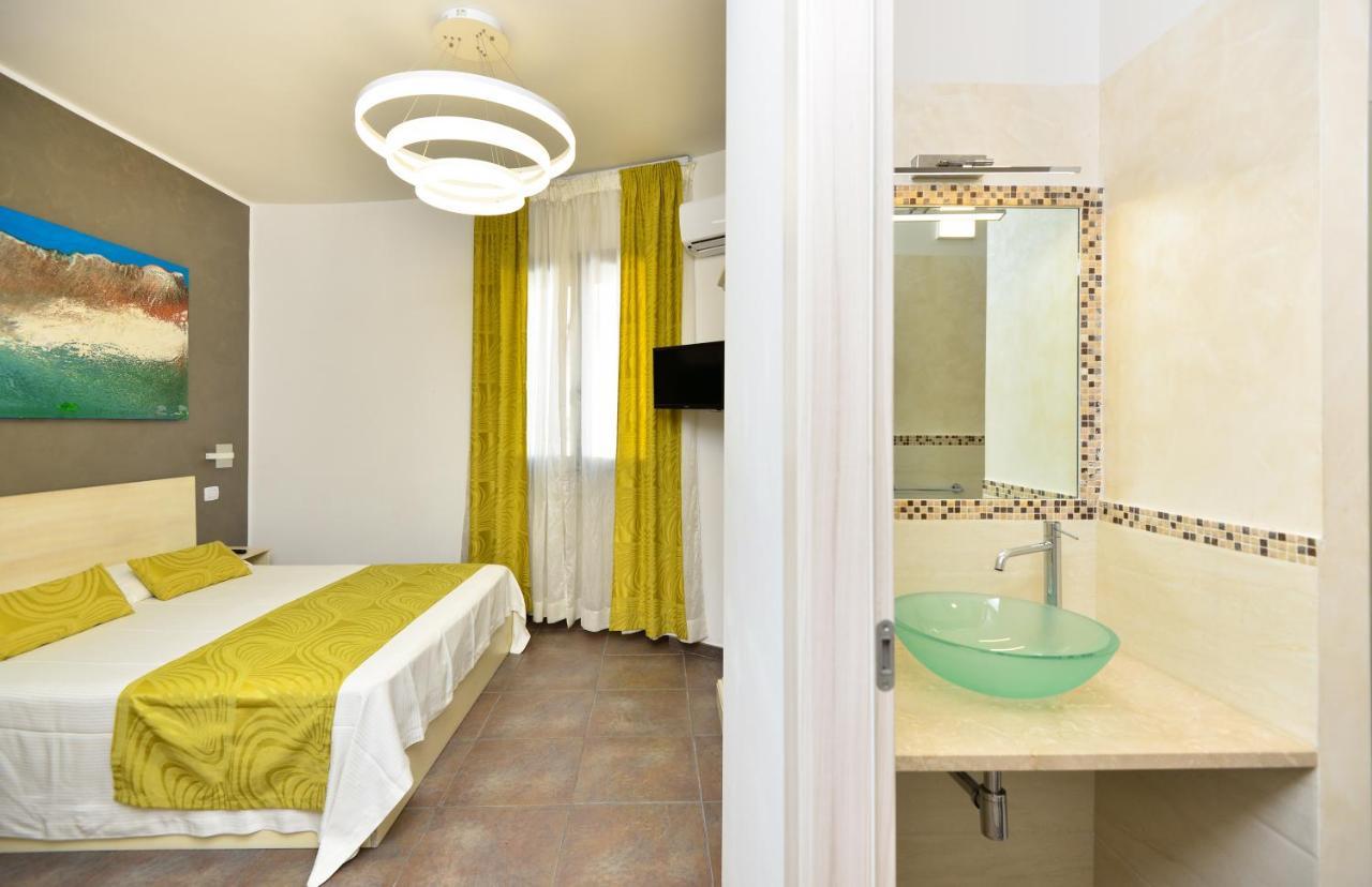 Damavi Suite 2 Torre dell'Orso Luaran gambar