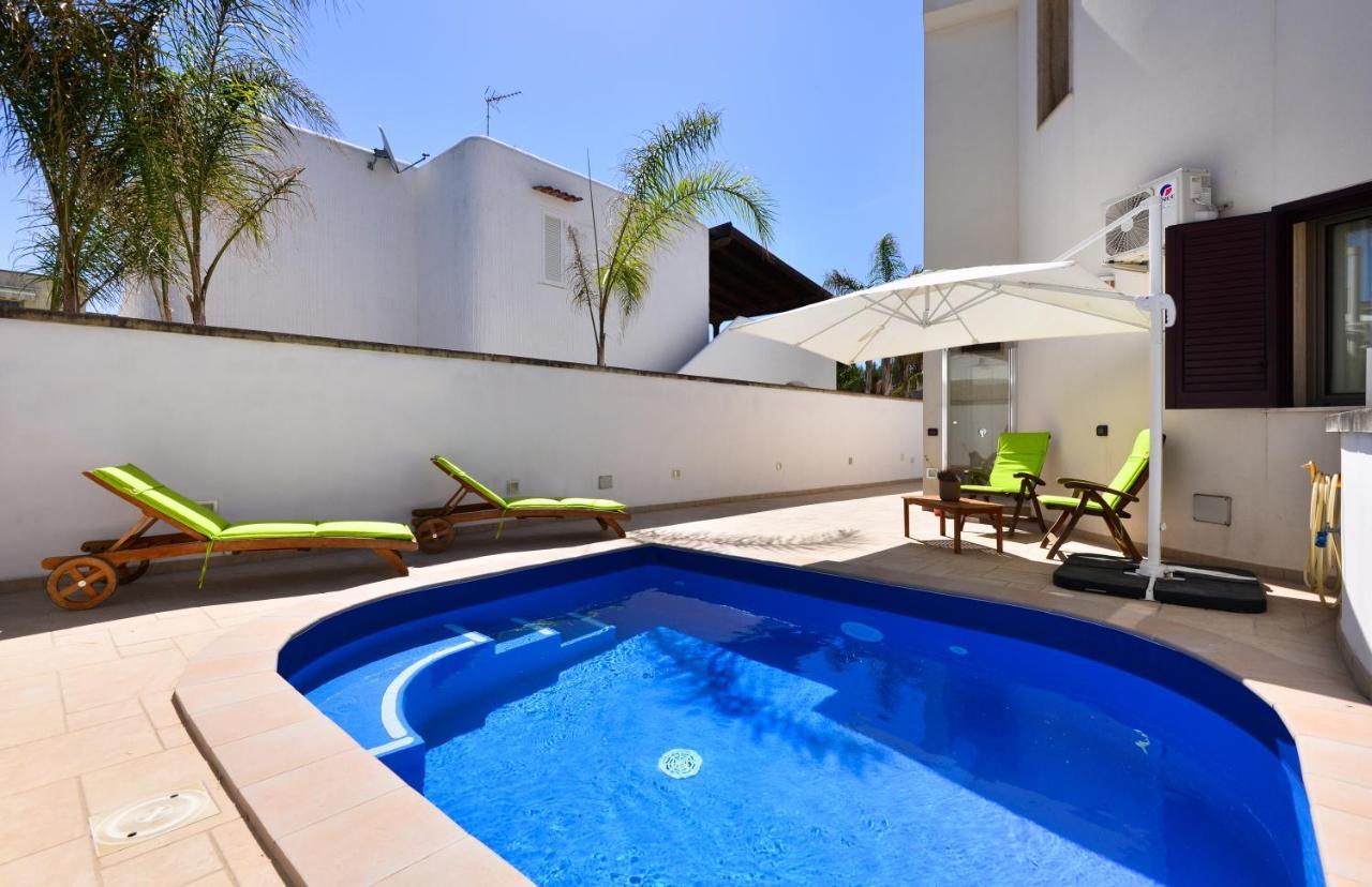 Damavi Suite 2 Torre dell'Orso Luaran gambar