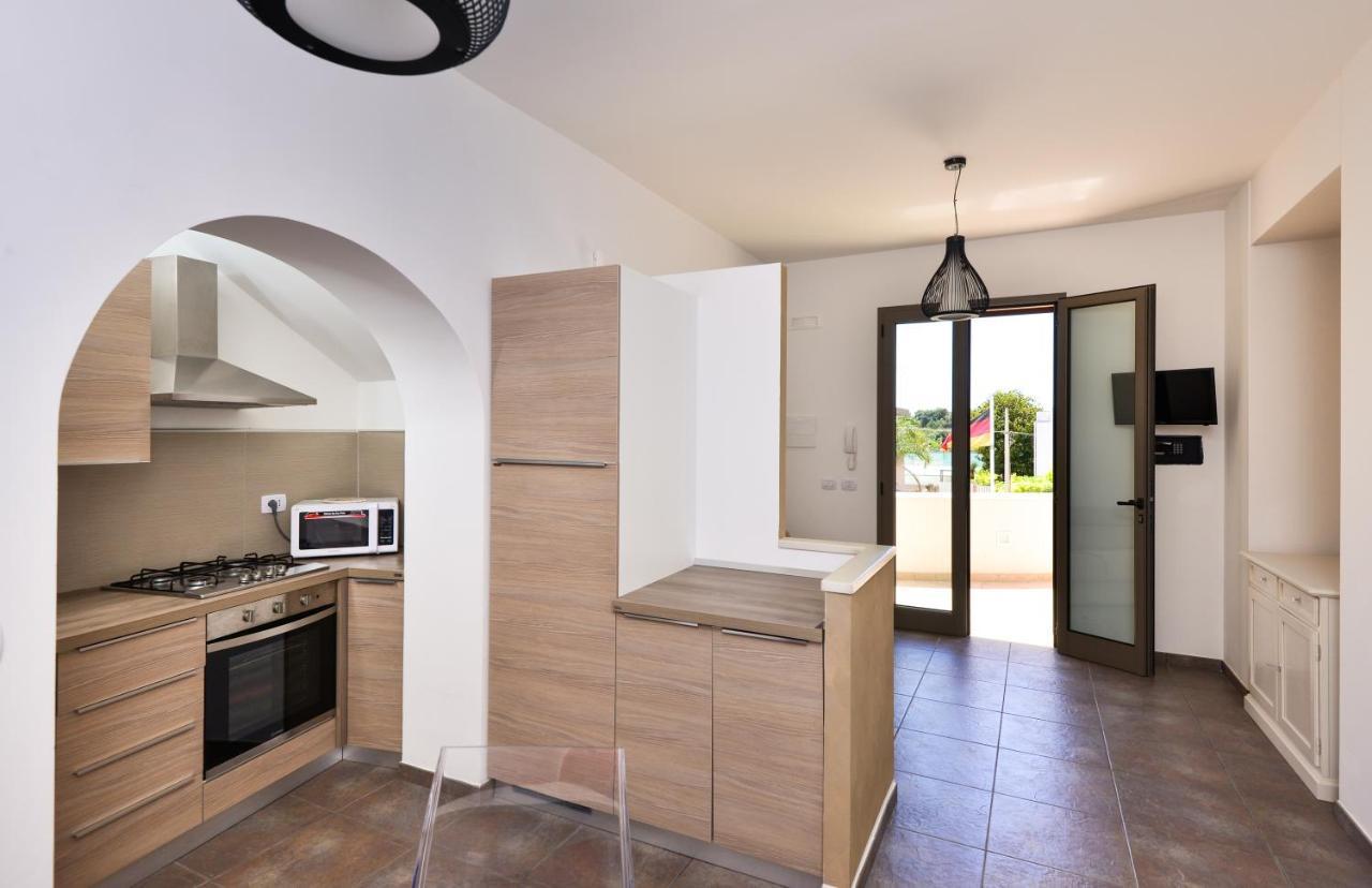 Damavi Suite 2 Torre dell'Orso Luaran gambar