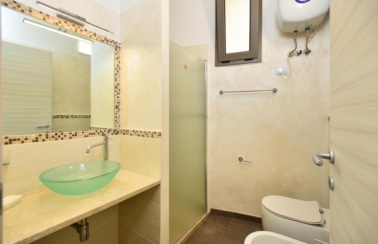 Damavi Suite 2 Torre dell'Orso Luaran gambar