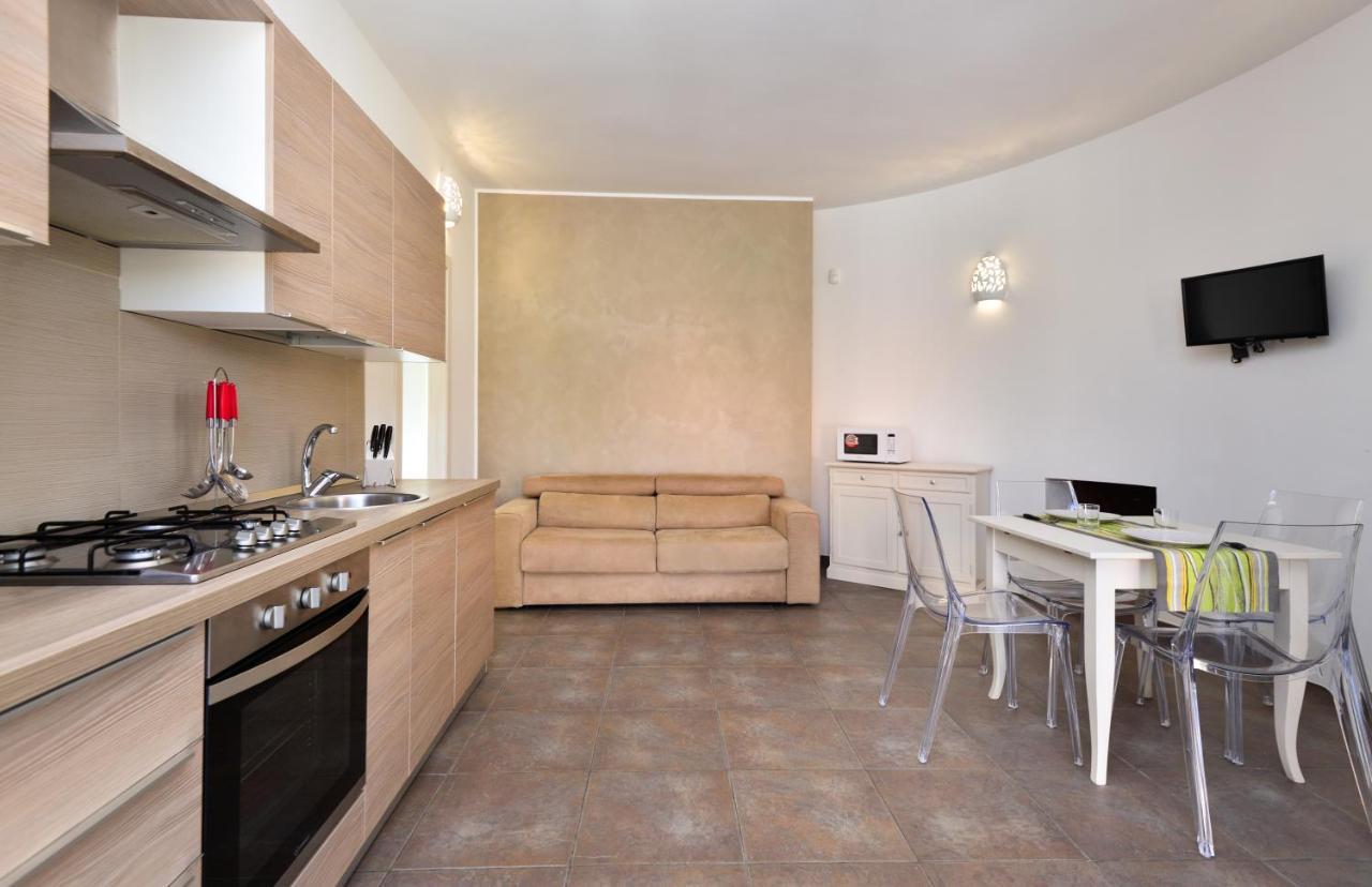 Damavi Suite 2 Torre dell'Orso Luaran gambar