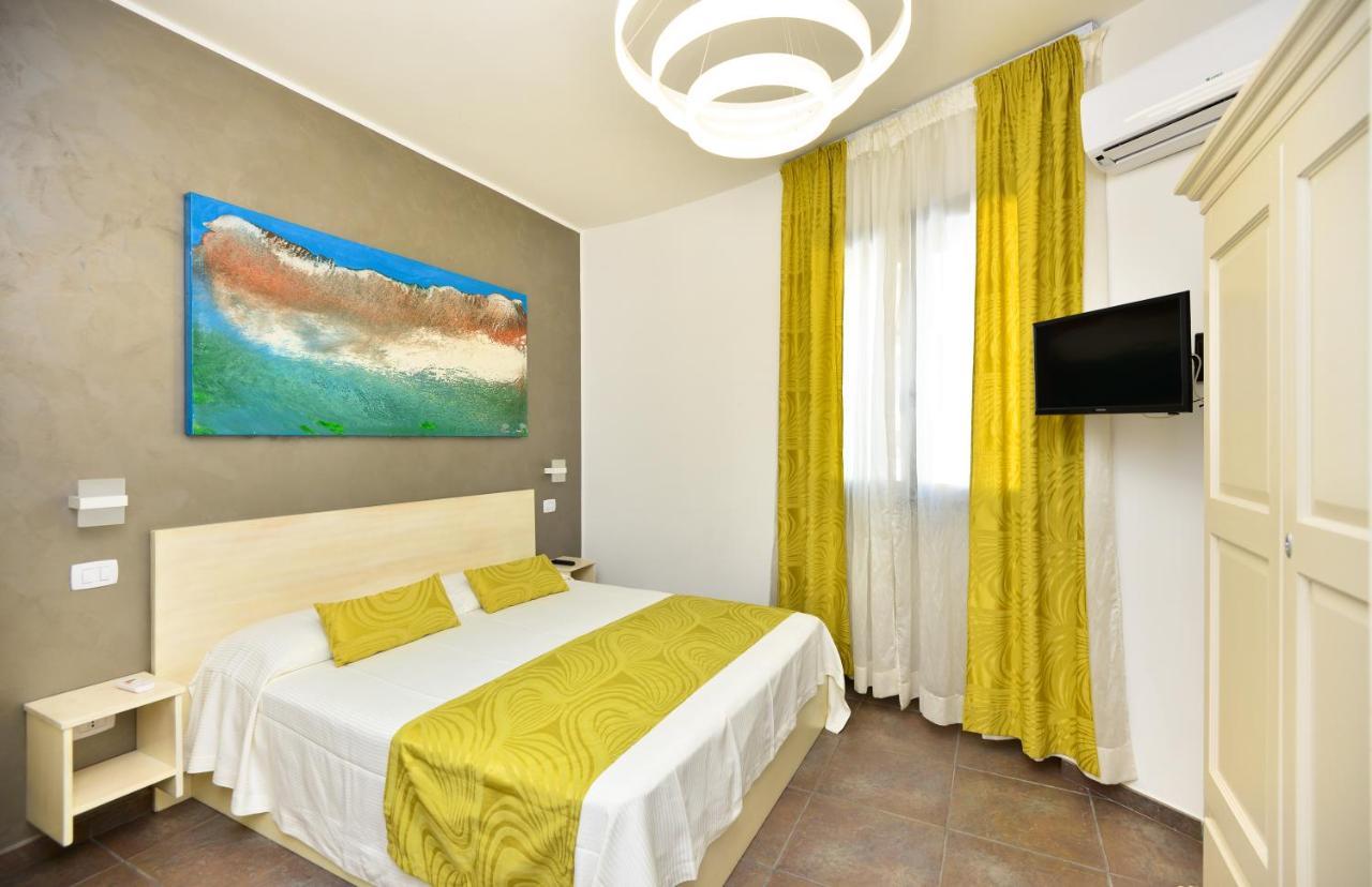 Damavi Suite 2 Torre dell'Orso Luaran gambar